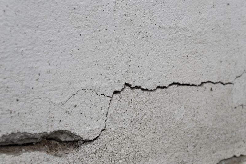 Structural Crack Repair in Tampa, FL